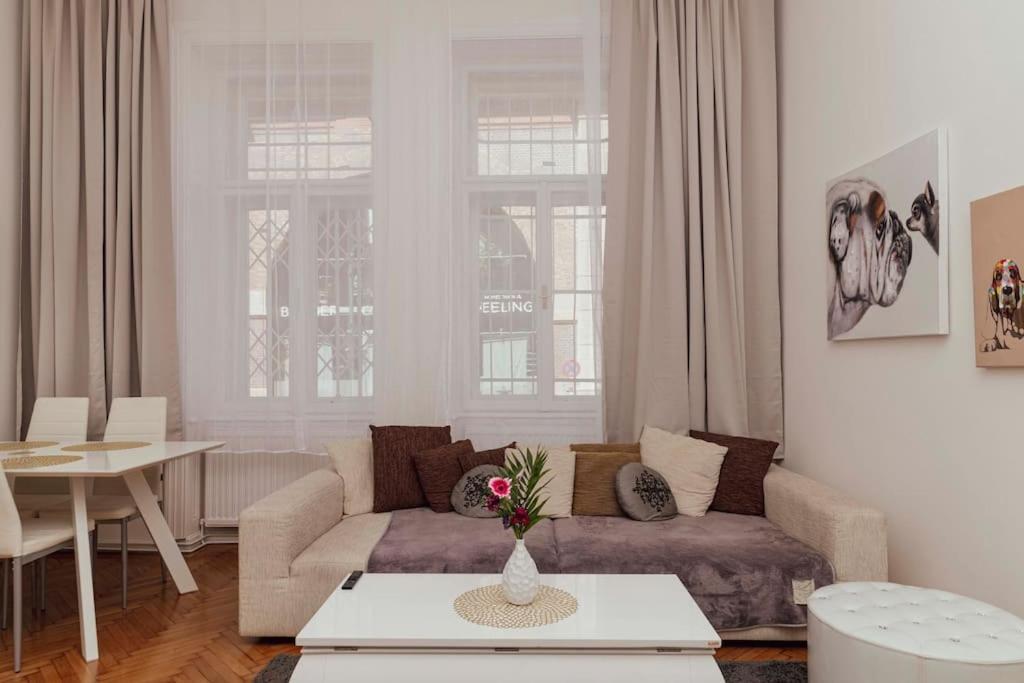 Modern Stylish Comfortable 2 Bedroom Apartment 维也纳 外观 照片